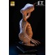 E.T. The Extra-Terrestrial: E.T. Life-Size Statue