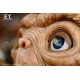 E.T. The Extra-Terrestrial: E.T. Life-Size Statue