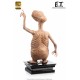 E.T. The Extra-Terrestrial: E.T. Life-Size Statue