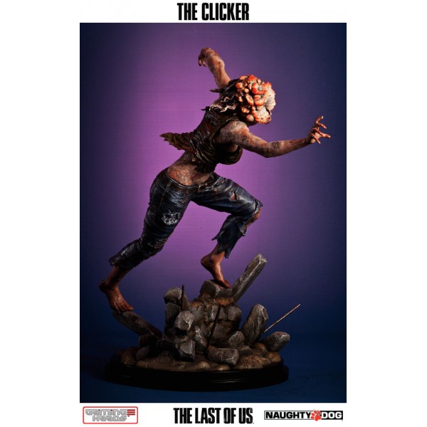 the last of us clicker statue
