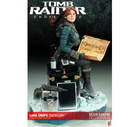 Tomb Raider Underworld Statue Lara Croft Snow..