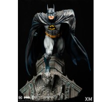 DC Premium Collectibles DC 1/6 Scale Statue Batman 1972