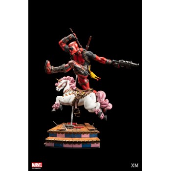 Marvel Premium Collectibles Series Statue Deadpool Version A